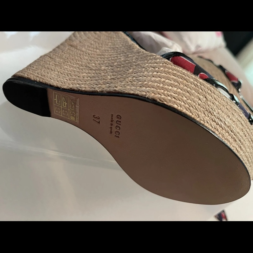 Gucci wedge sandals espadrille heart print size 37 - Picture 9 of 10